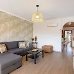 Cosy With Pool 2 *