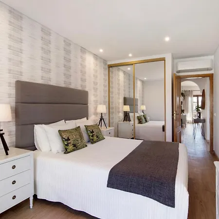 דירה Cosy With Pool 2 *