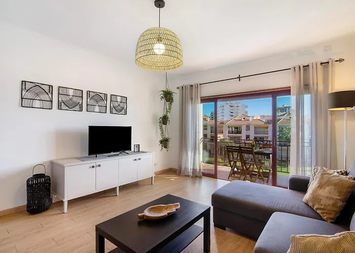 Apartament Cosy With Pool 2 *